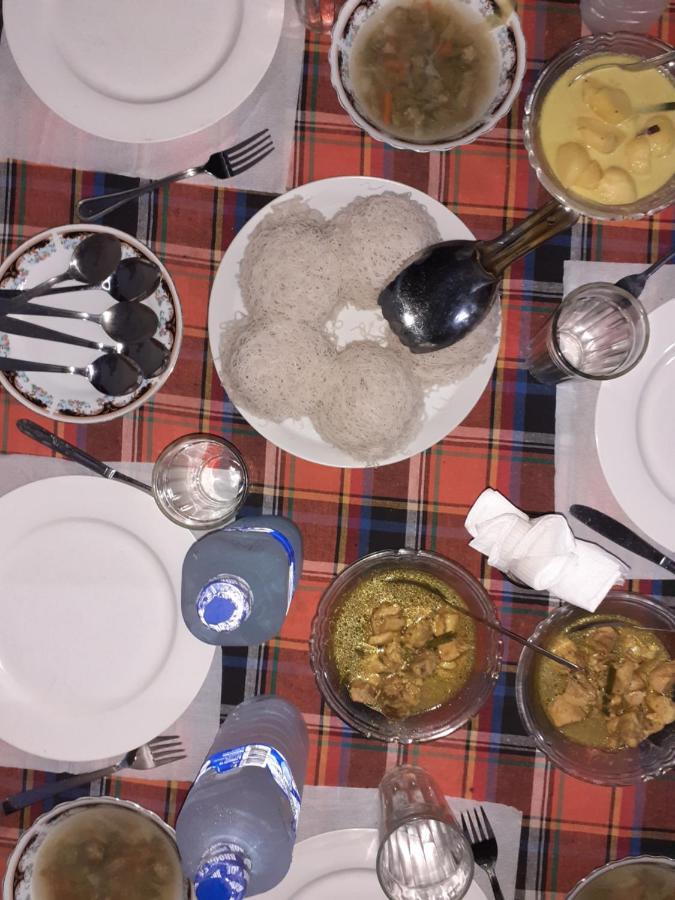 Sanjana Home Stay Хабарана Экстерьер фото